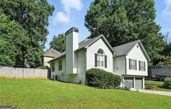 1361 Chatley Way, Woodstock, GA 30188