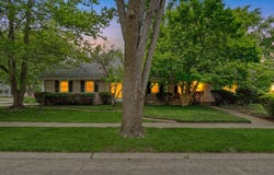 204 E Willard Street, Urbana, IL 61801