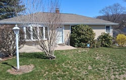 43 Robin Rd, Worcester, MA 01604