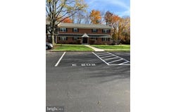 202 HAMPTON CROSSING, SOUTHAMPTON, PA 18966