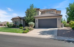 1056 E 3800 S, Washington, UT 84780