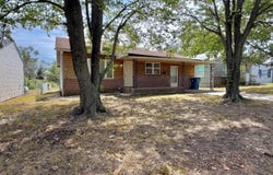 1406 W 5th Street, Joplin, MO 64801