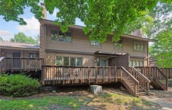 81 Birnamwood Drive, Burnsville, MN 55337
