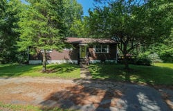 21 Lenny Road, Potsdam, NY 13676