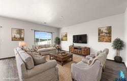 4500 E Leubecher Pl, Sioux Falls, SD 57108