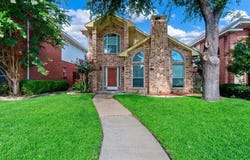 2221 Meadowstone Drive, Carrollton, TX 75006