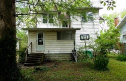 327 LINDEN Avenue, Centralia, IL 62801