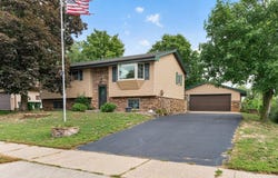 802 Charlotte Drive, Anoka, MN 55303