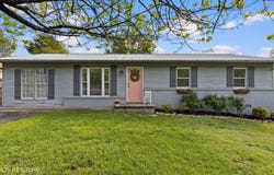 1204 Cedarwood Ln Lane, Maryville, TN 37803