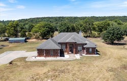 14143 N Wedington Blacktop (County 33) Road, Lincoln, AR 72744