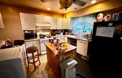 116 W PARK AVENUE, LINDENWOLD, NJ 08021
