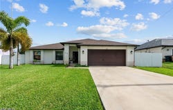 623 SE 3rd Street, Cape Coral, FL 33990