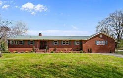 293 Old Chinquapin Road, Beulaville, NC 28518