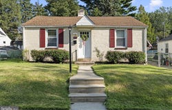 467 EVERGREEN Avenue, PHILADELPHIA, PA 19128