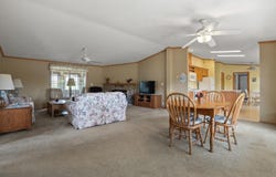 2196 W W Avenue, Schoolcraft, MI 49087