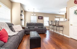 3 FOX Court, DELRAN, NJ 08075