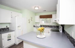 1615 Helmo Avenue N, Oakdale, MN 55128