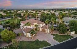 2517 S CONSTELLATION Way, Gilbert, AZ 85295