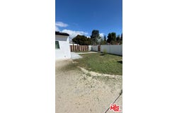 6915 Laramie Ave, Winnetka, CA 91306