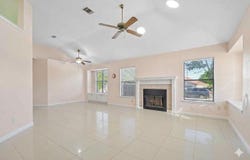 1801 Twisted Oak Dr, Leander, TX 78641