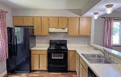 2920 Pleasant Grove Road, Lansing, MI 48910