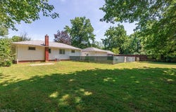7500 Stearns Road, Olmsted Twp, OH 44138