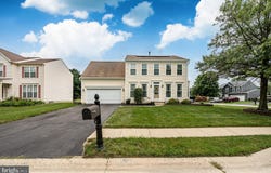 9 E HAWTHORNE DRIVE, NEWARK, DE 19702