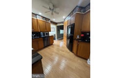 2071 PLEASANT DRIVE, BETHLEHEM, PA 18015
