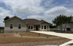 110 Moses Hughes, Blanco, TX 78606