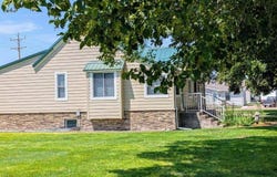 738 Logan Ave, Grant, NE 69140