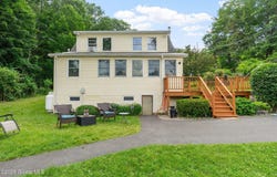 22 Whitney Drive, Nassau, NY 12018