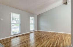265 Comanche Lane, Florissant, MO 63033