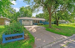 440 67th Avenue NE, Fridley, MN 55432