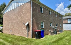 718 Village Lane, Newburgh, IN 47630