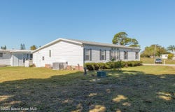 251 Blossom Lane NE, Palm Bay, FL 32907