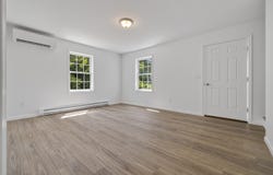 154 Grove Avenue, Groton, CT 06340