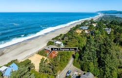7 Neptune, Gleneden Beach, OR 97388