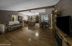 113 Skyland Lane, Powell, TN 37849