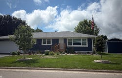 3102 3rd Street, Emmetsburg, IA 50536