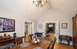 4807 Sussex Dr, Shepherdsville, KY 40165