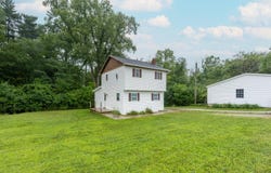 4662 Hazelton Etna Road, Johnstown, OH 43031