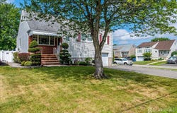 47 De Grasse Street, Fords, NJ 08863