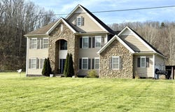 1860 Brushy Rd, Greenup, KY