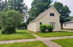 443 W Slosson Avenue, Reed City, MI 49677