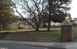 70 E PIEDMONT STREET, KEYSER, WV 26726