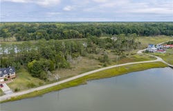 Carmines Island Road, Hayes, VA 23072