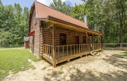 180 Lynn Lane, Big Sandy, TN 38221