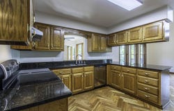 8 Winnebago Trace, Cherokee Village, AR 72529