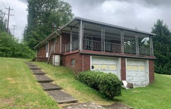 17732 State Route 45, Wellsville, OH 43968