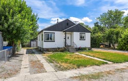 25 W 400 S, Tremonton, UT 84337